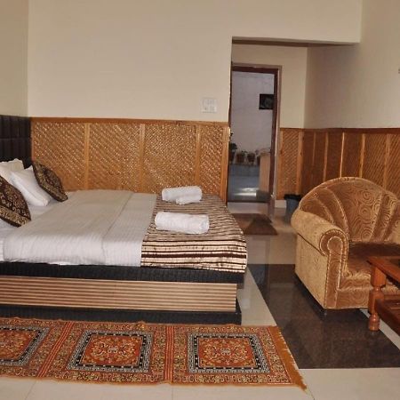 Himalaya Mount View Resort Uttarakhand 코사니 외부 사진