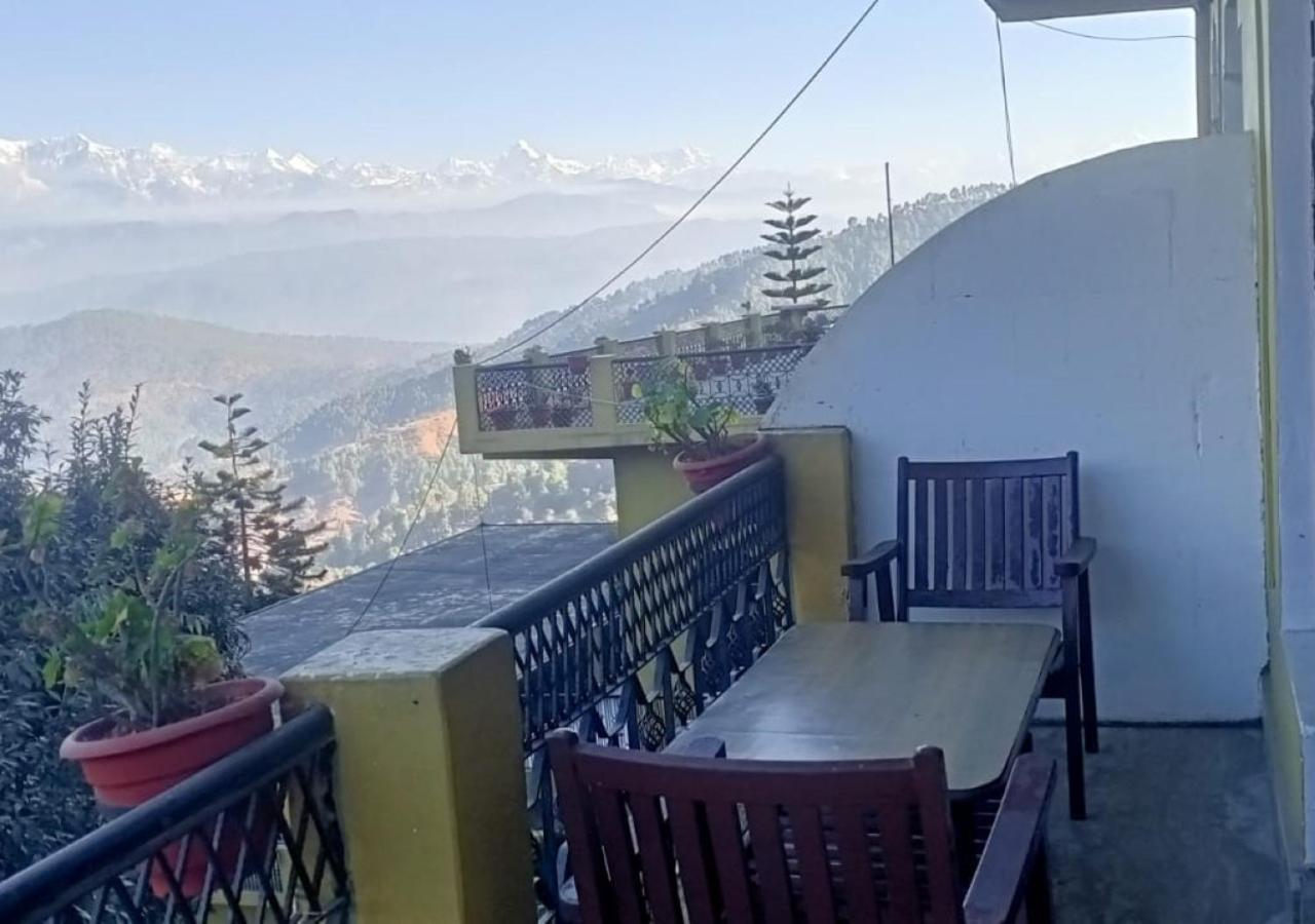 Himalaya Mount View Resort Uttarakhand 코사니 외부 사진